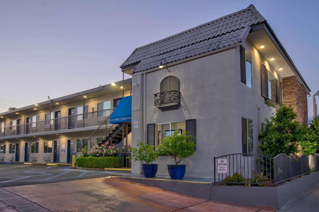 Motel 6 Gardena Bagian luar foto