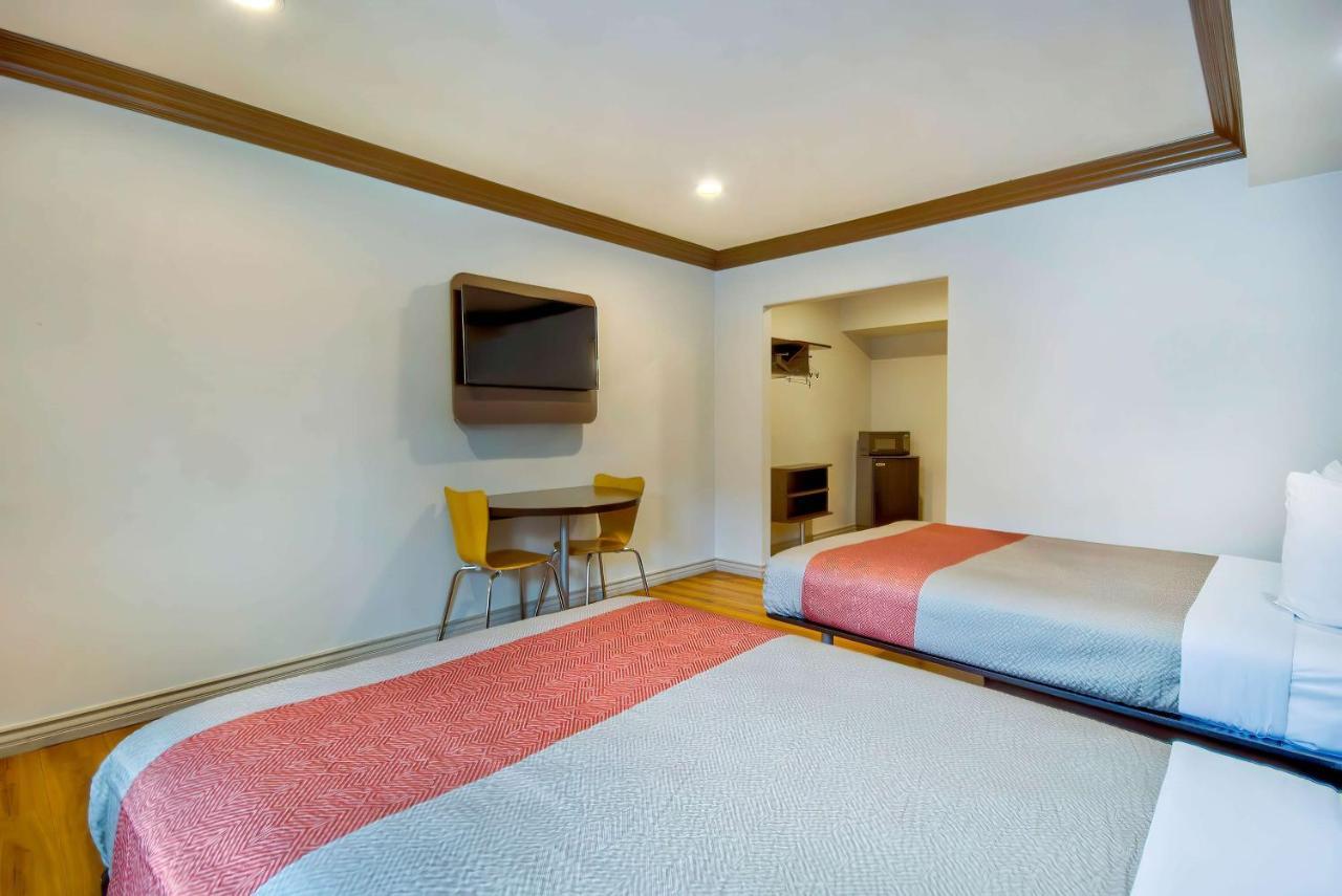 Motel 6 Gardena Bagian luar foto