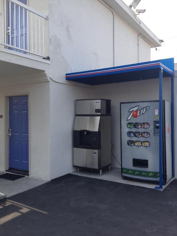 Motel 6 Gardena Bagian luar foto