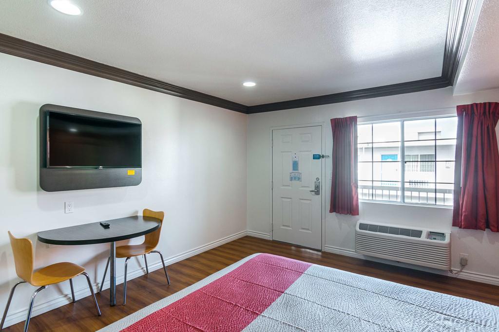 Motel 6 Gardena Bagian luar foto